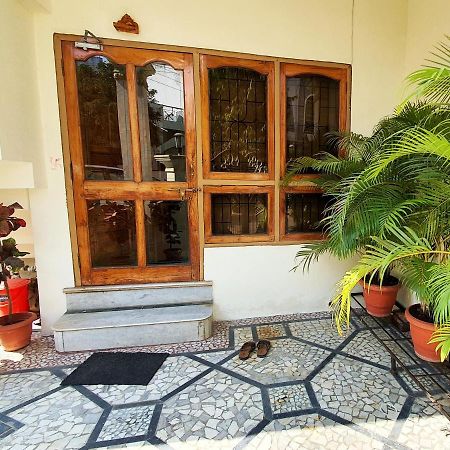 Aditya Premium Homestay- Furnished Air Conditioned- 2Bhk Jabalpur Exterior photo